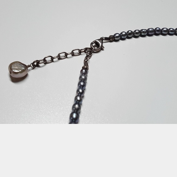 Vintage Serpentine Pearl Beaded Necklace w/Pendant - Picture 6 of 8